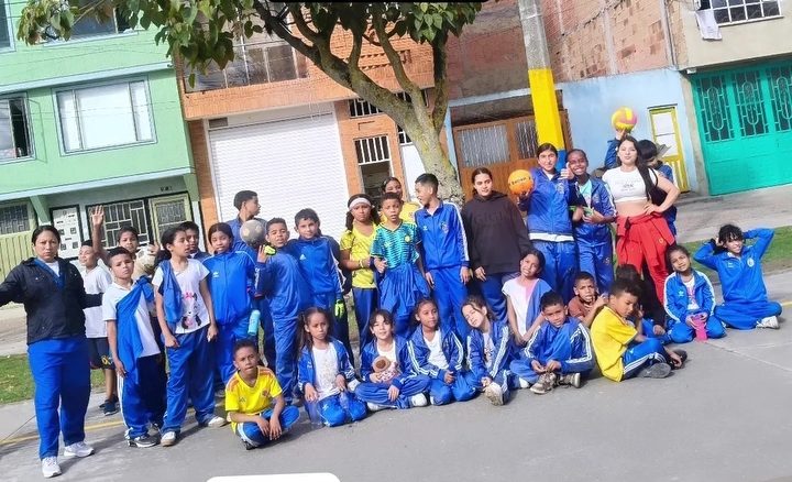 Porque somos Colombia Chiquita?